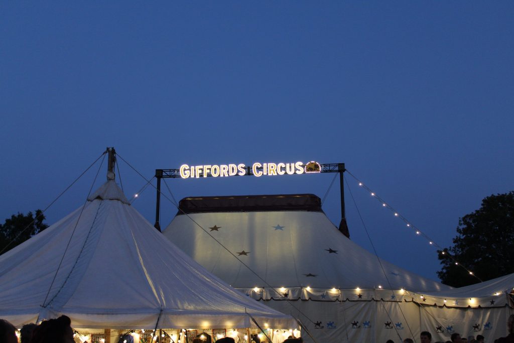 Giffords Circus